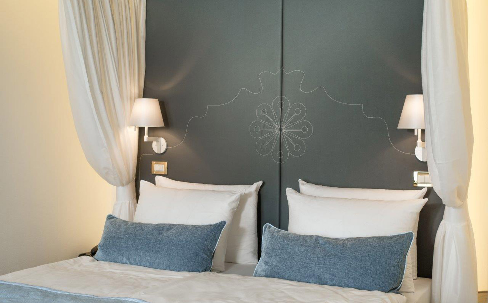 Dolomitensuite - Bett Detailaufnahme - Hotel Tirolensis