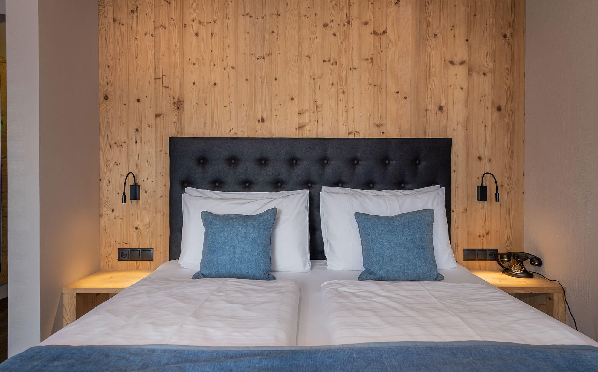 Doppelzimmer Tirolensis - Doppelbett Detailaufnahme - Hotel Tirolensis