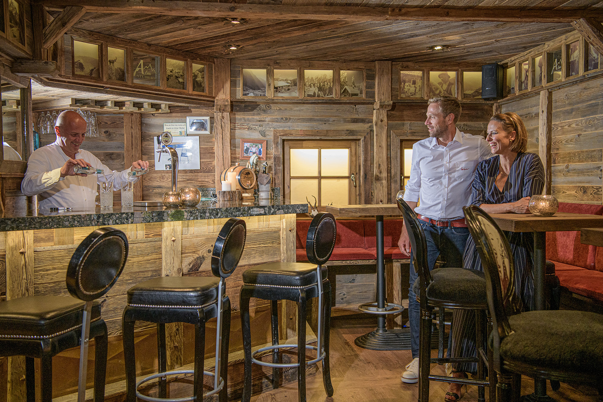Almstüberl - Mann & Frau - Hotel Tirolensis